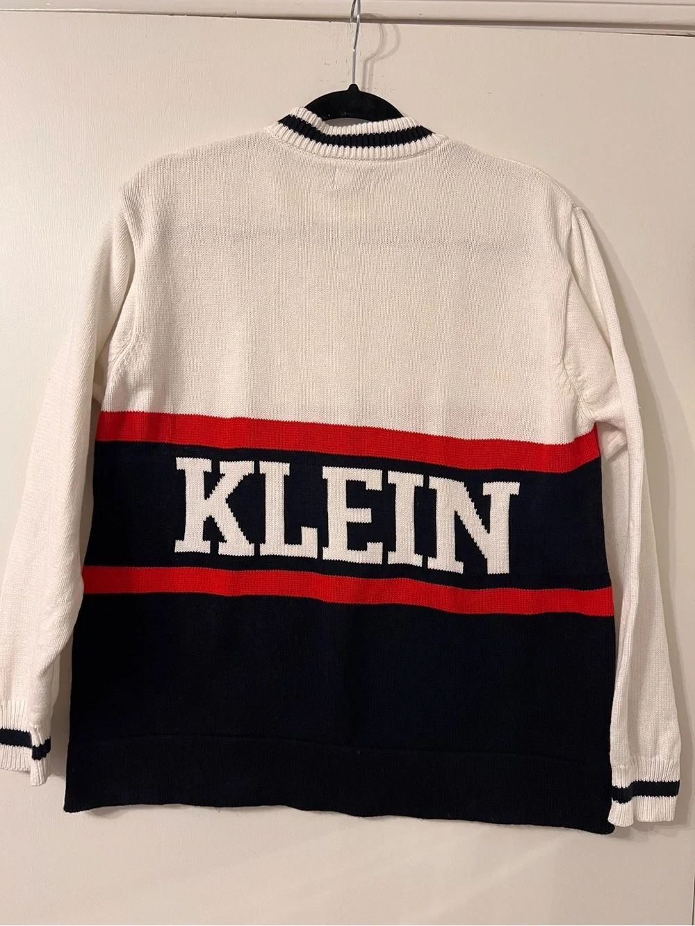 VINTAGE CALVIN KLEIN 100% COTTON HEAVY KNIT SWEATER ✨